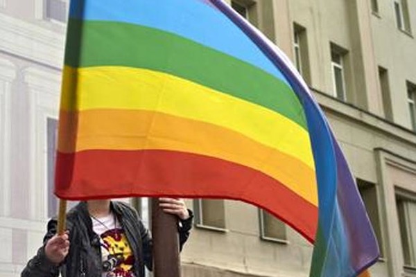 Про гей-парад, грантожерство та права людини