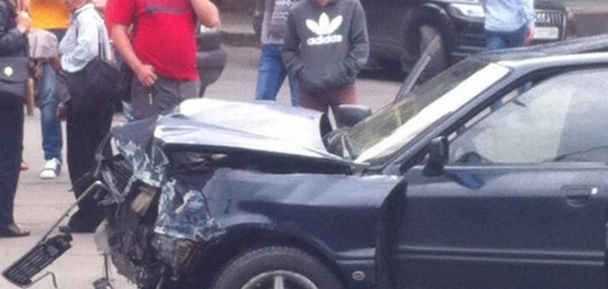 Плювати на правила: у Тернополі зіткнулися два автомобілі. Фото