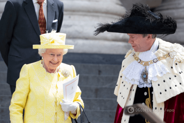 Елизавета II