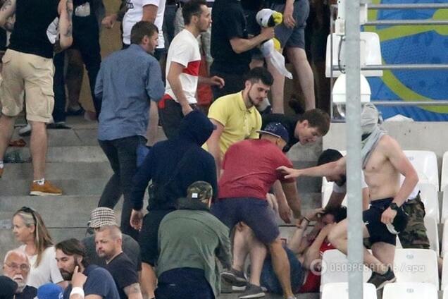 Драка болельщиков на матче Англия - Россия
