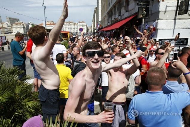 Футбольные болельщики