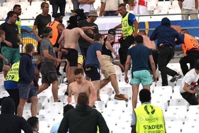 Англия – Россия драка