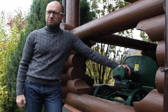 пулемет Арсения Яценюка