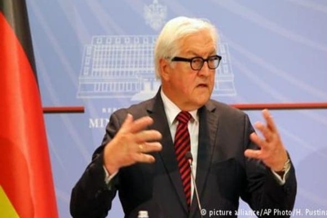 Штайнмаєр закидає Альянсу 'брязкання зброєю'