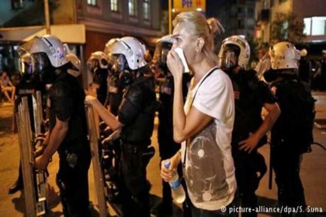 Radiohead засудив напад на своїх прихильників у Стамбулі