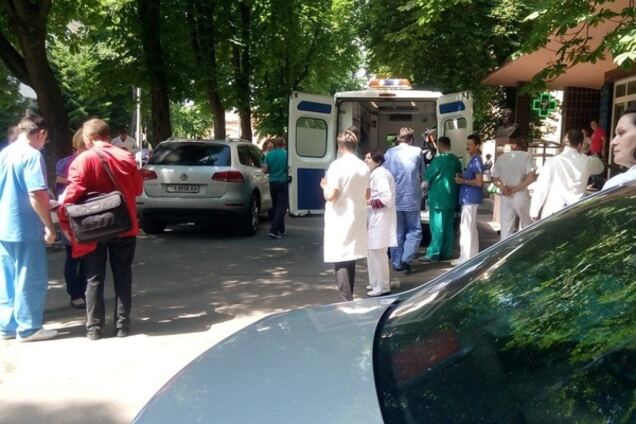 Раненые бойцы