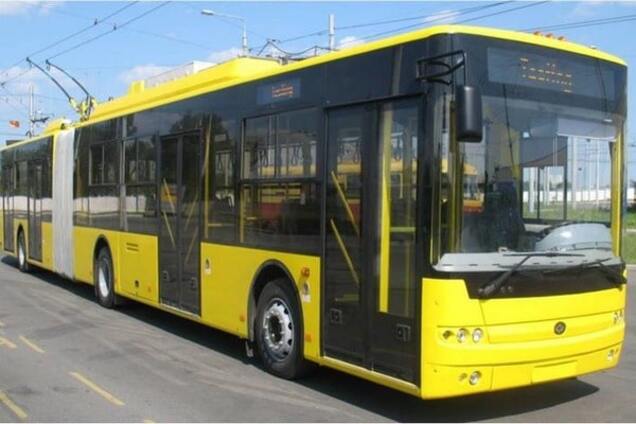 Троллейбус