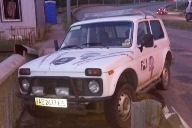 Автомобиль