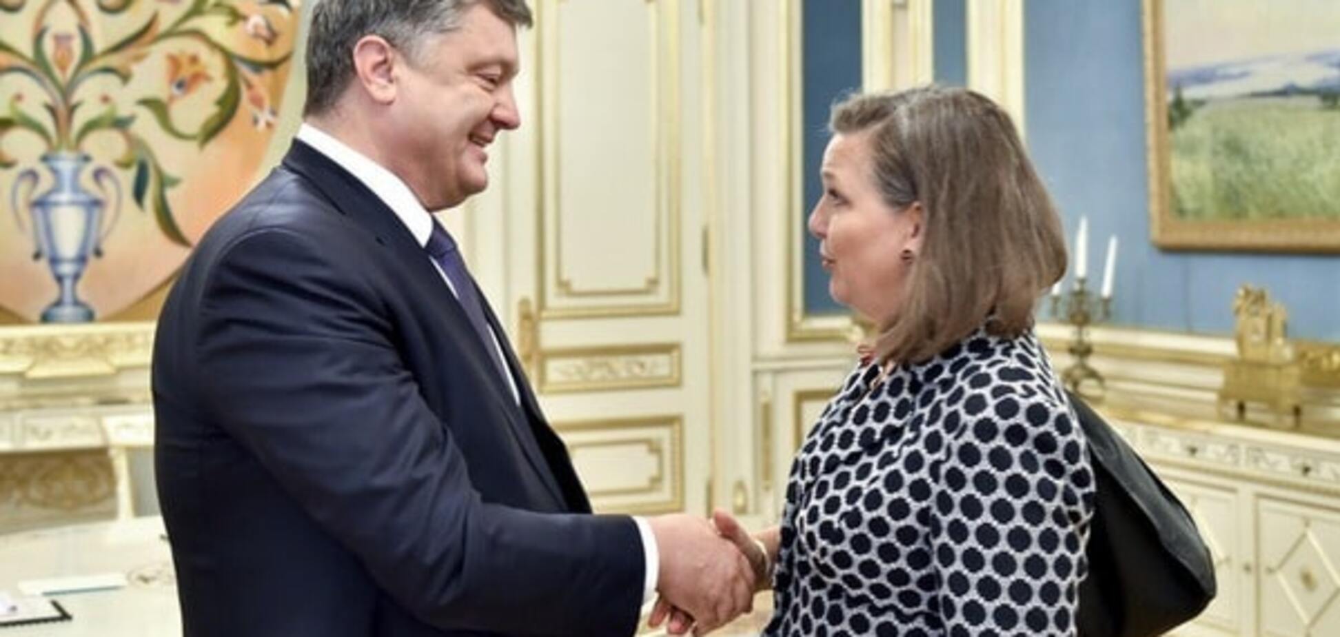 Петр Порошенко, Виктория Нуланд