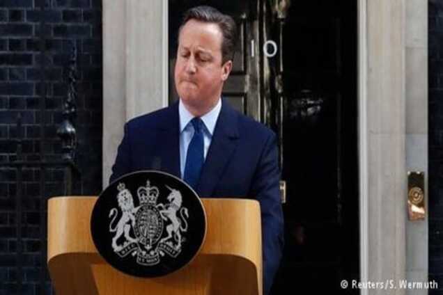 Кемерон пообіцяв піти у відставку до жовтня