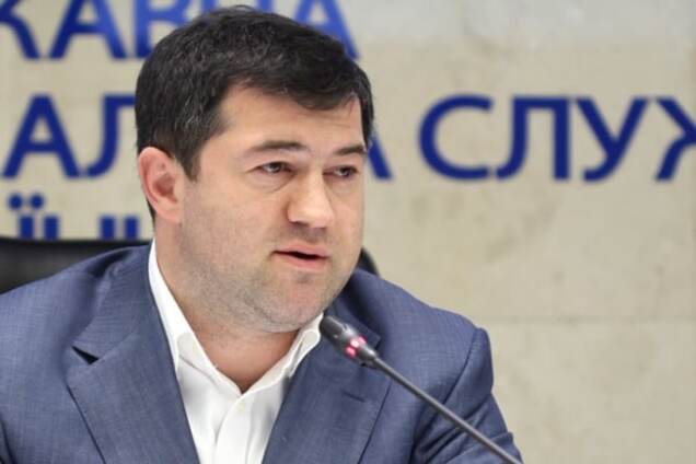 Роман Насіров