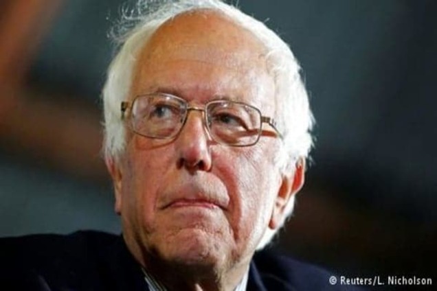 Берні Сандерс заявив, що голосуватиме за Гілларі Клінтон