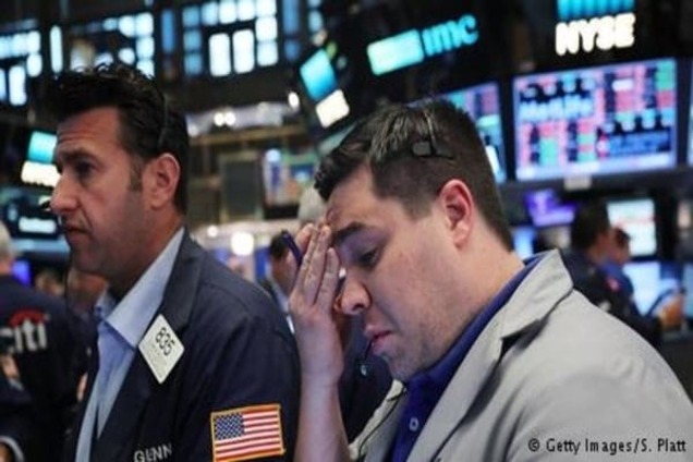 Американські ринки відкрились падінням через Brexit