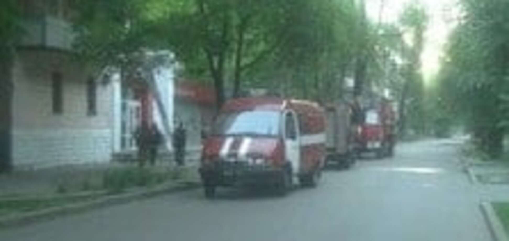 Пожар в Харькове: спасатели эвакуировали жильцов из многоэтажки