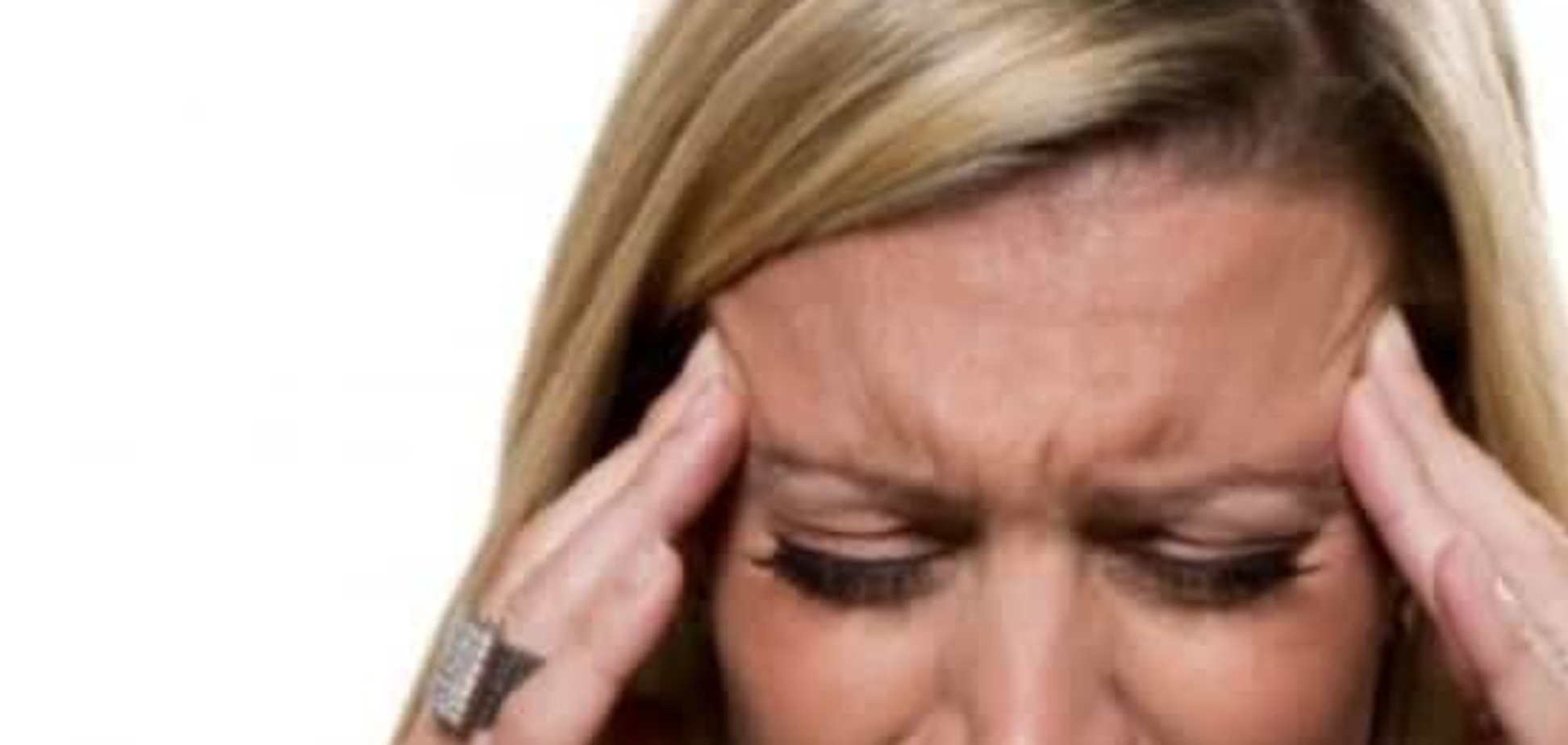 Почему болит голова: названы неизвестные ранее причины