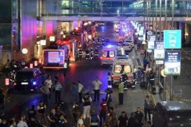 Теракт в Стамбуле — удар по 'легкой мишени'