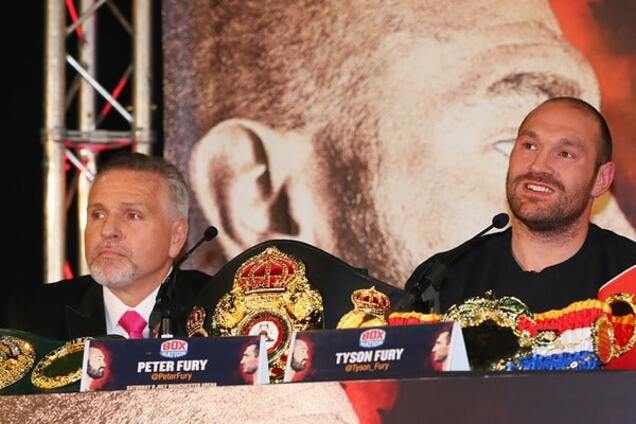 Тайсон Фьюри тренер дядя