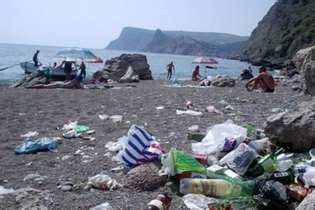 Мусор на пляжах