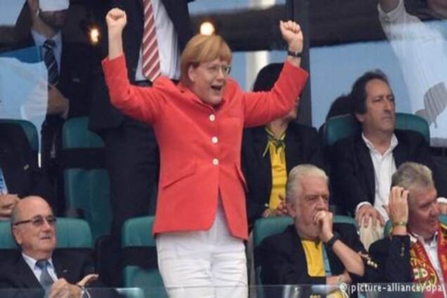Меркель впевнена в успіху 'Євро-2016'