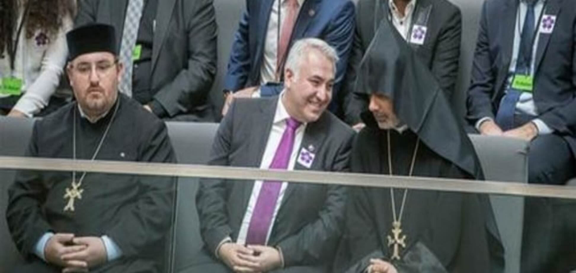 Die Zeit: Депутатам Бундестагу турецького походження погрожують убивством