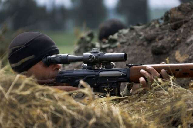 На Донбассе из-за снайпера закрыли пункт пропуска