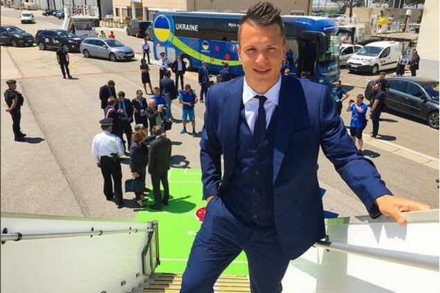 Евгений Коноплянка