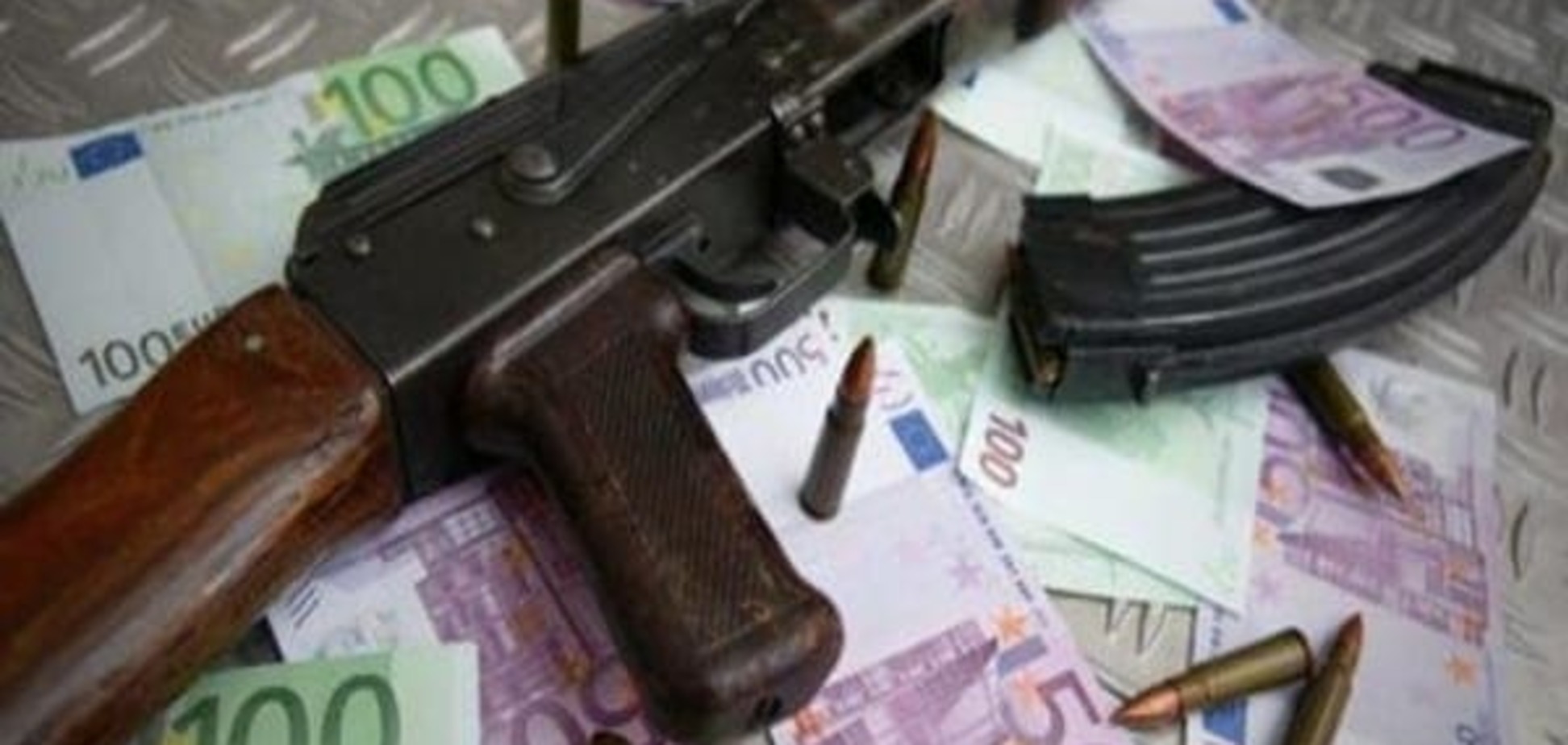 'Калашников' за $100: эксперты оценили масштаб черного рынка оружия в Украине