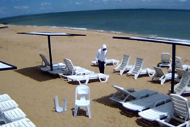 Пустые пляжи Крыма