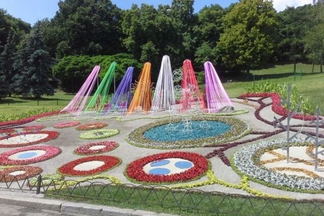 виставка квітів