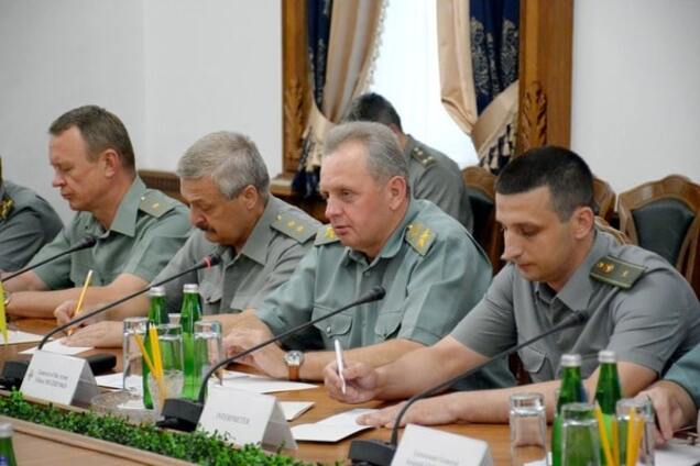 Глава Генерального штаба ВСУ Виктор Муженко