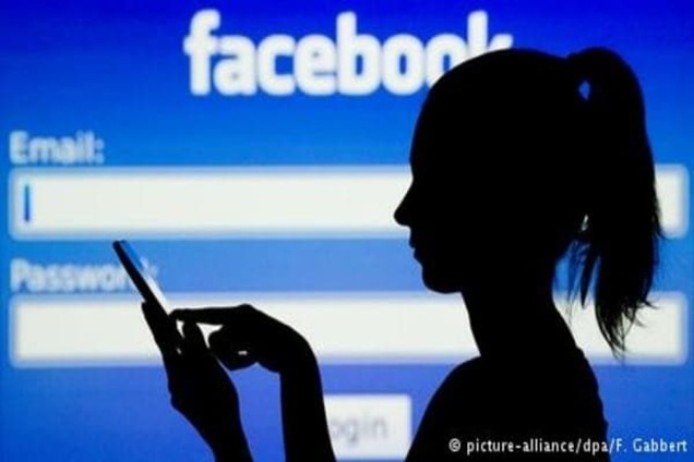 Німецький суд  дозволив Facebook вимагати справжніх імен від користувачів