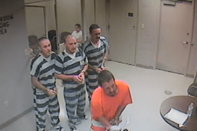 Заключенные