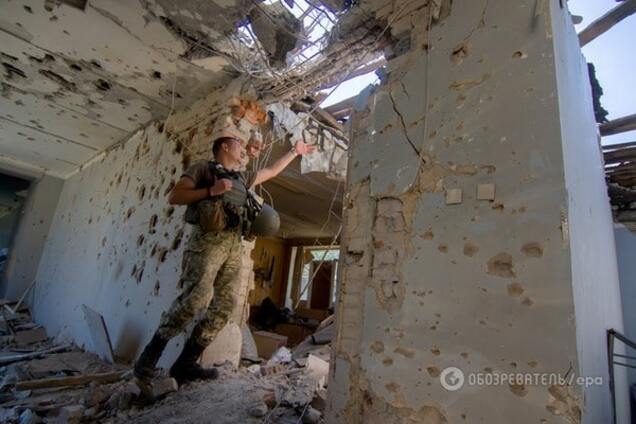 Украинские военнослужащие на Донбассе