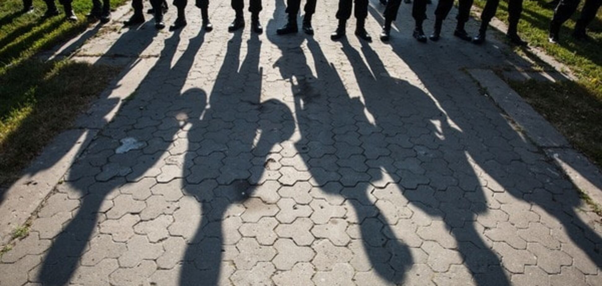 військовослужбовці