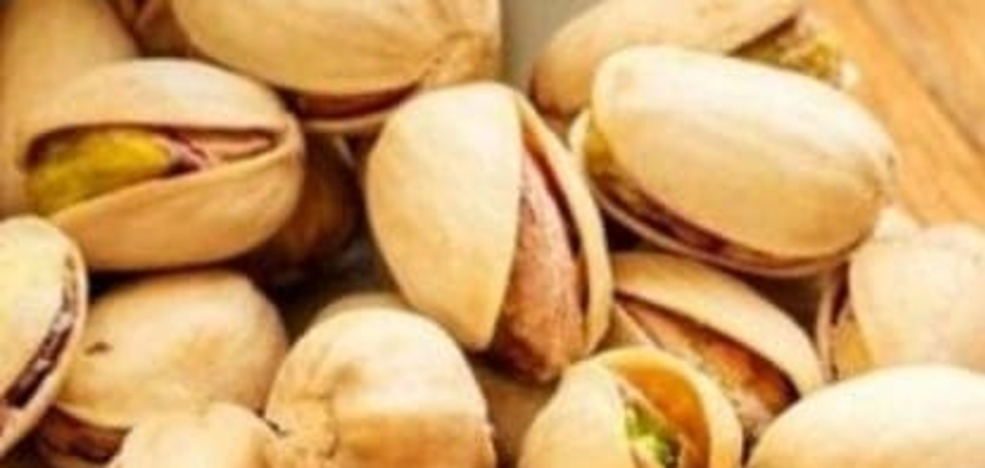 Ученые назвали орех, который способен предотвратить рак и диабет