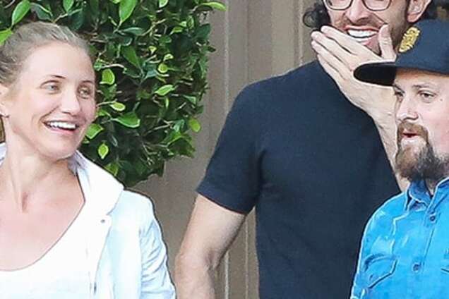 Располневшая Кэмерон Диас без макияжа отправилась на свидание: опубликованы фото