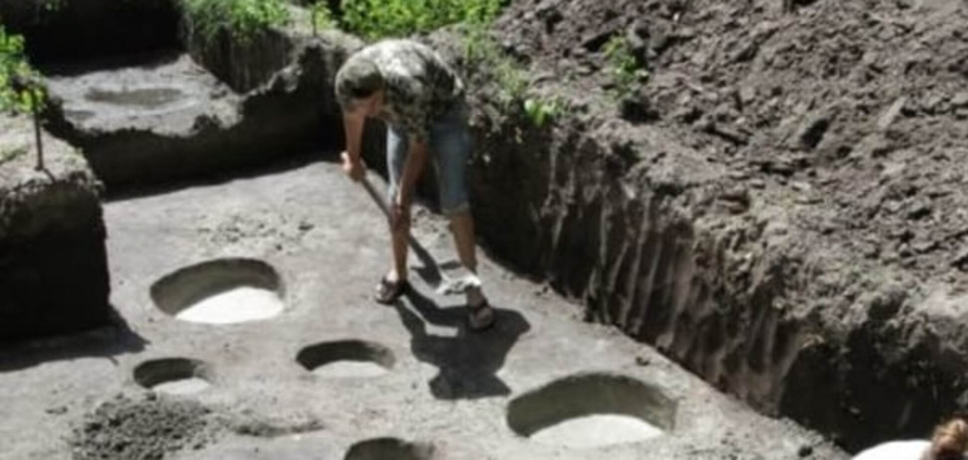 У Горішніх Плавнях археологи розкопали германський будинок з речами побуту