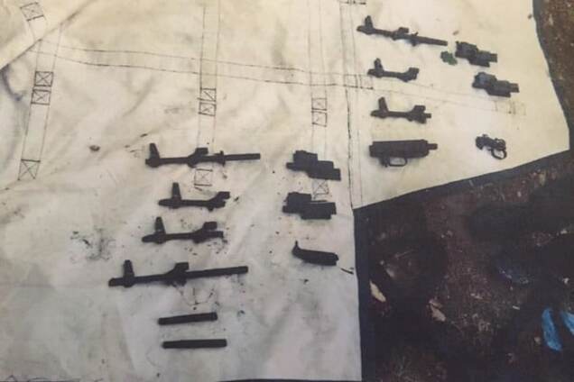 Оружие, из которого 'Беркут' расстрелял 'Небесную сотню', помогали прятать участники Майдана