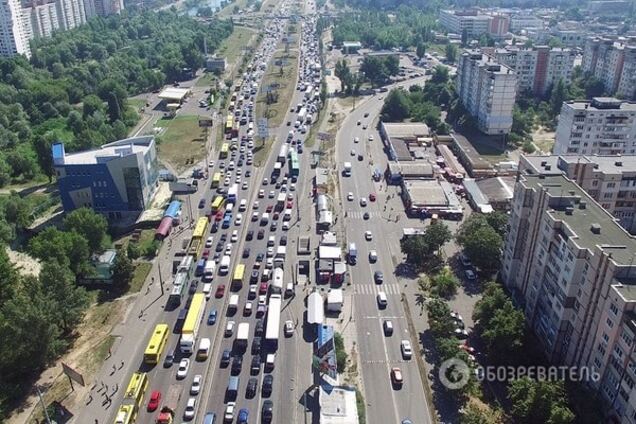 Троещина пробка