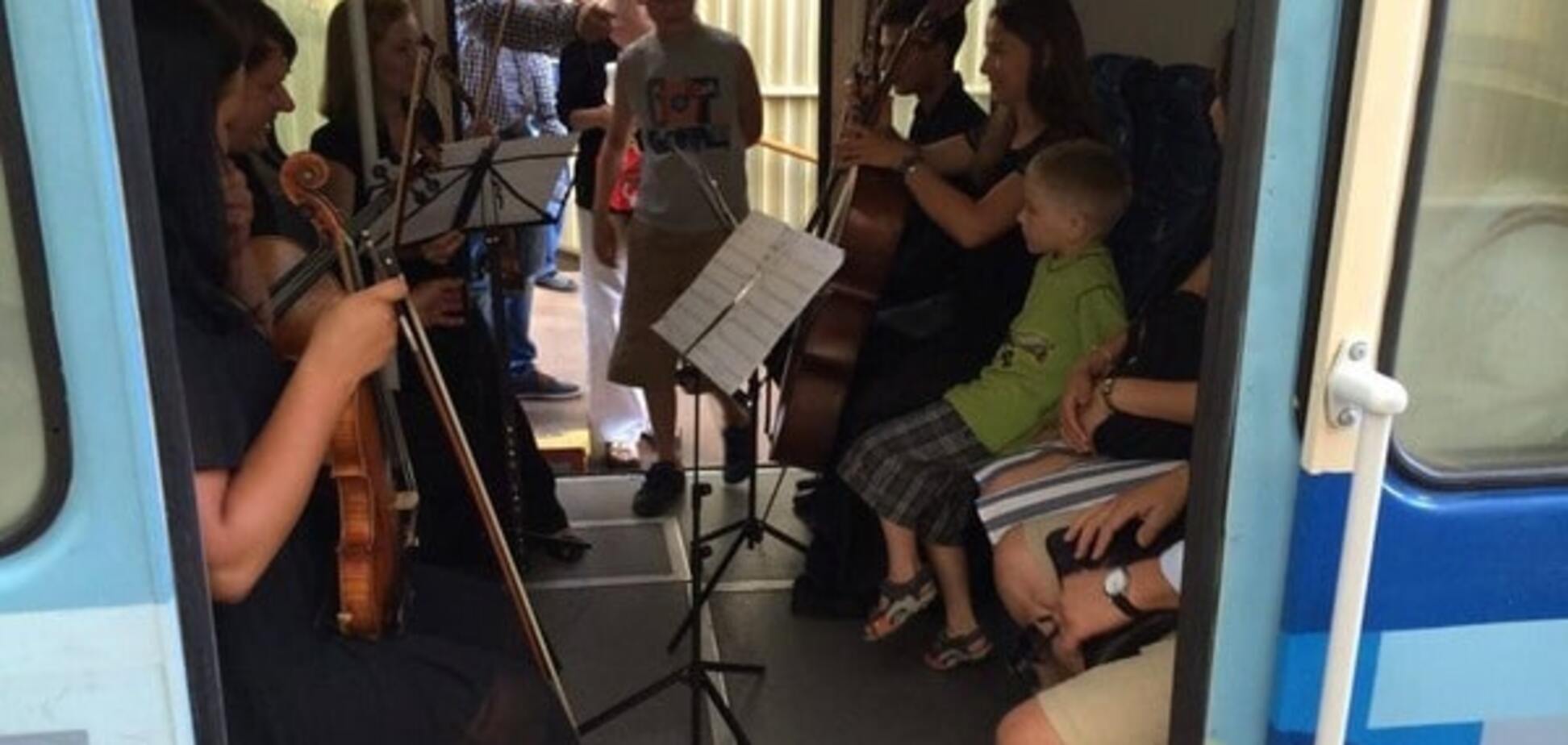 концерт в фуникулере