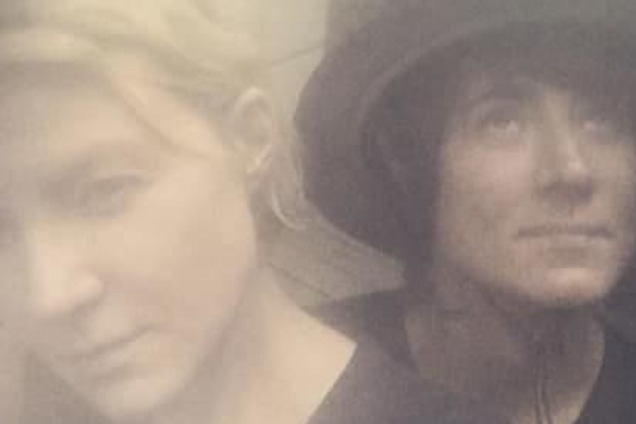 Рената Литвинова опубликовала новые фото и видео с Земфирой