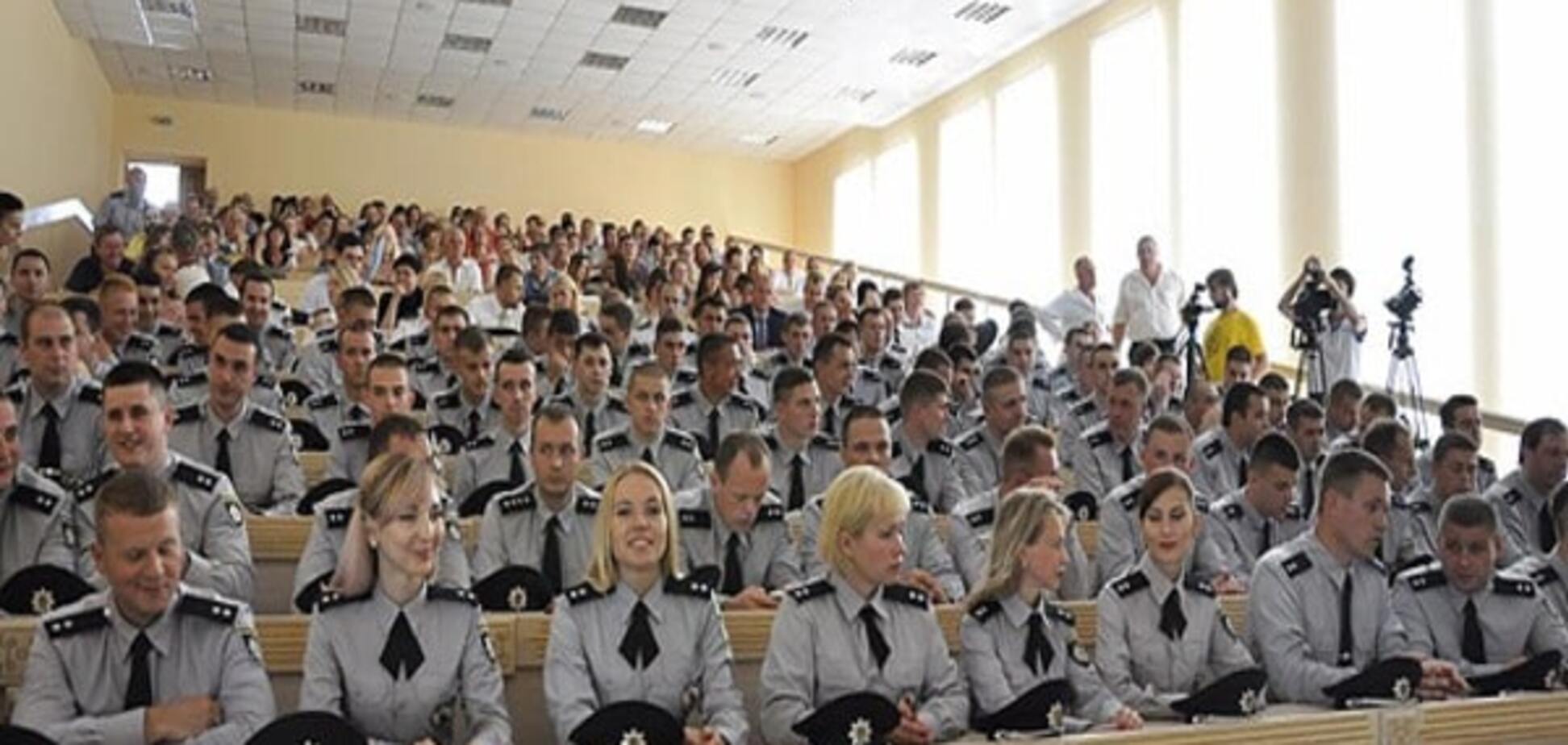 кіберполіцейських