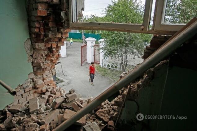 Террористы ночью обстреляли Марьинку: ранены мирные жители