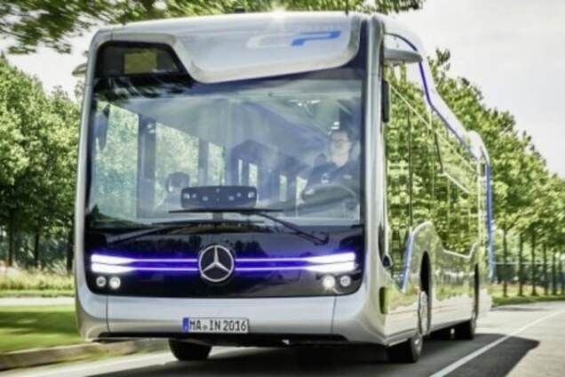 Транспорт будущего: Mercedes представил беспилотный автобус Future Bus. Фото