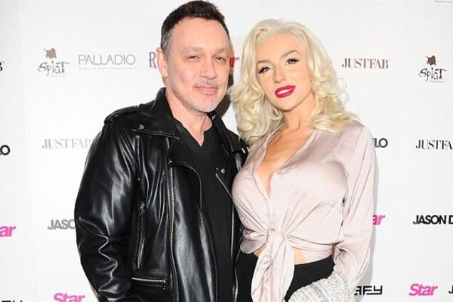 Кортни Стодден с мужем