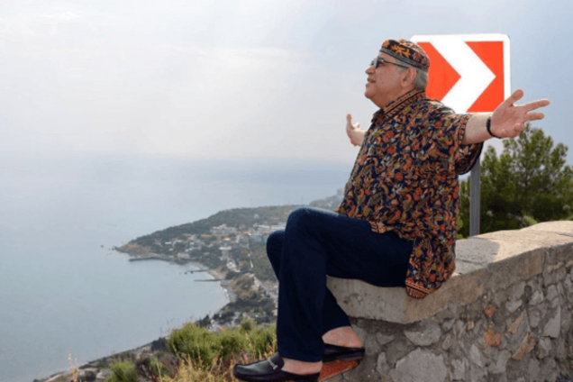 Евгений Петросян