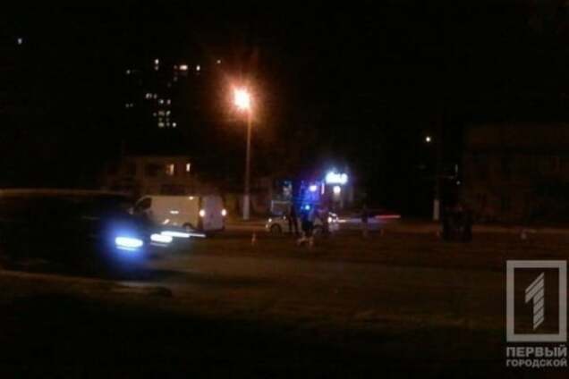 На глазах у сына: в Одессе иномарка насмерть сбила женщину и скрылась. Видео