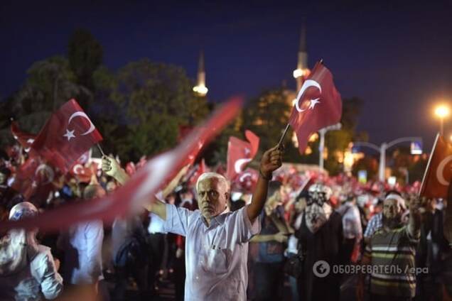 Как неудавшийся переворот подтолкнул Турцию от Запада к России