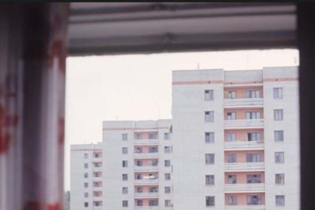 Выпал с этажа