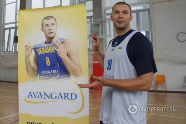 Кирилл Фесенко